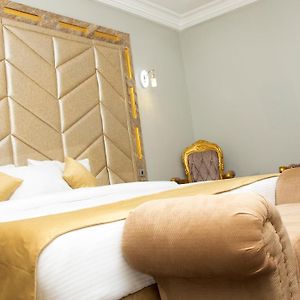 Large Single Room